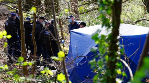 在索尔福德自然保护区发现一具尸体后，两名男子被控谋杀